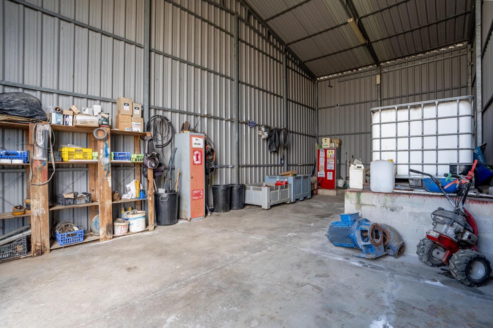 Grunde uden byggetilladelser til salg i Utrera - € 650.000 (Ref: 9726753)