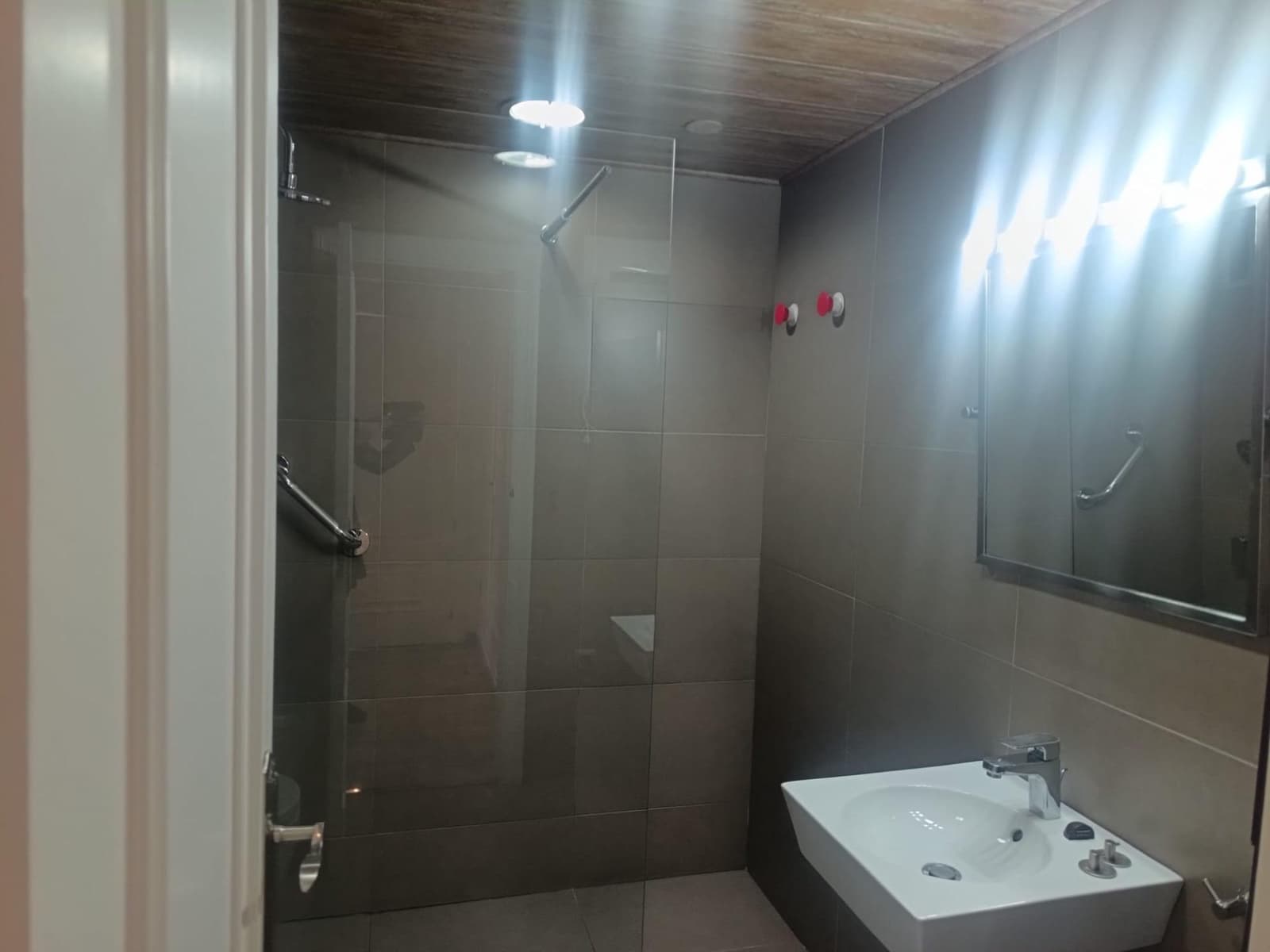 1 sovrum Lägenhet att hyra i Sevilla stad - 1 100 € (Ref: 9759074)