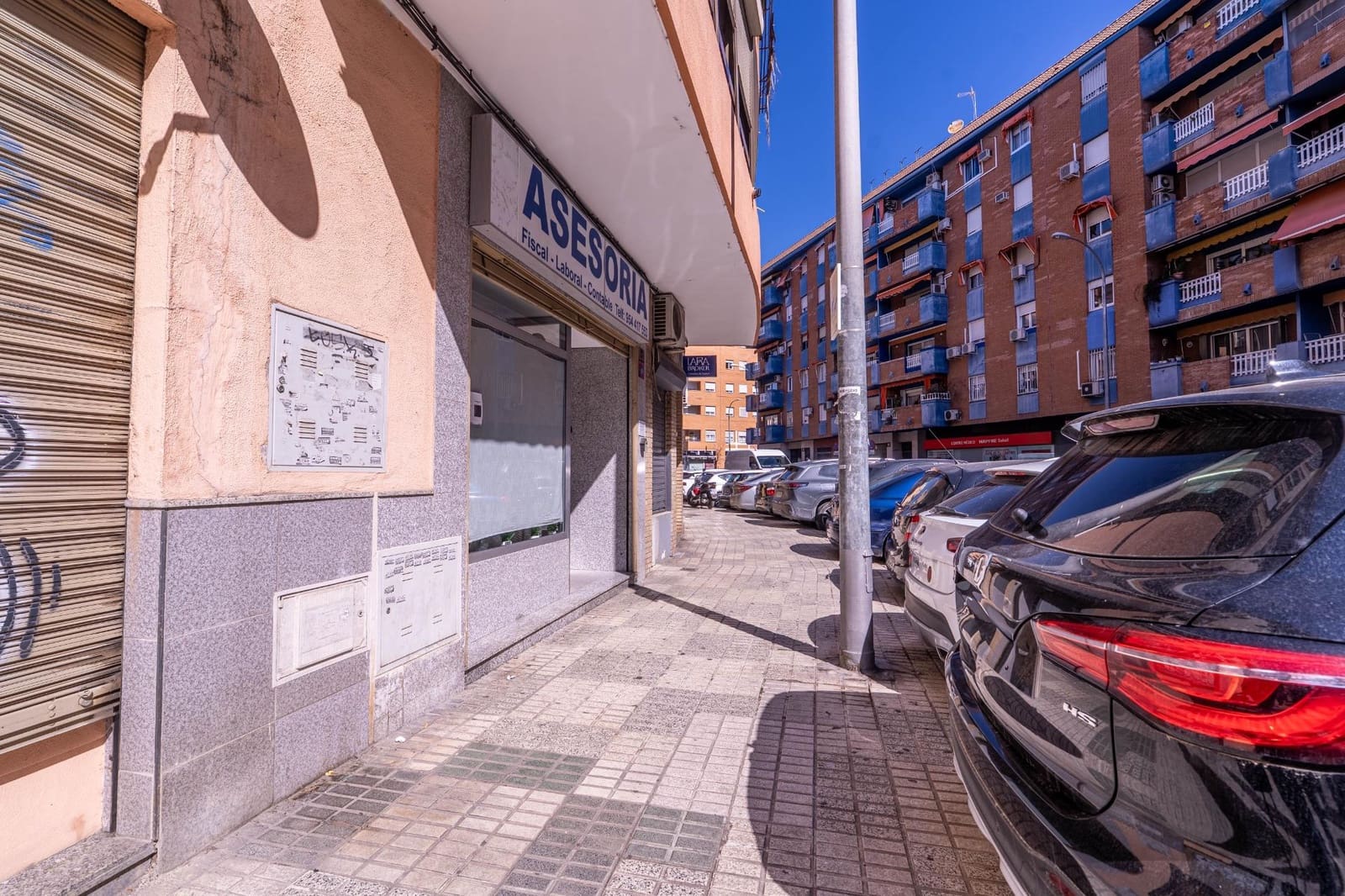 Local Comercial en Sevilla ciudad en venta - 398.000 € (Ref: 9759075)