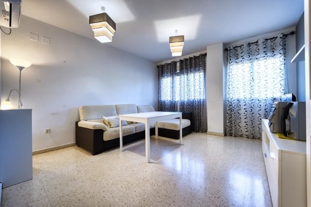 Apartamento de 3 habitaciones en Sevilla ciudad en venta con garaje - 230.000 € (Ref: 9780691)