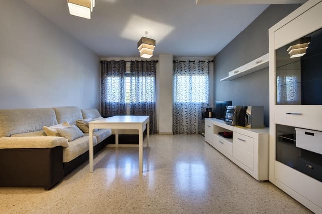 Apartamento de 3 habitaciones en Sevilla ciudad en venta con garaje - 230.000 € (Ref: 9780691)