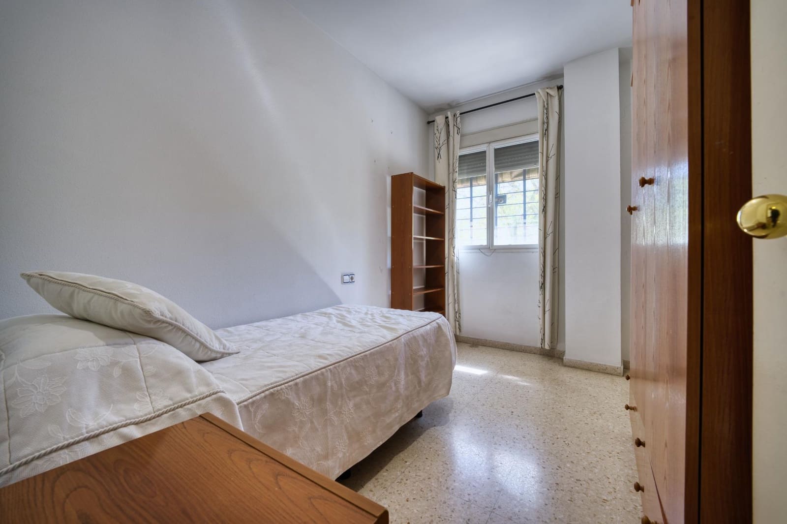 3 slaapkamer Appartement te koop in Sevilla stad met garage - € 225.000 (Ref: 9780691)