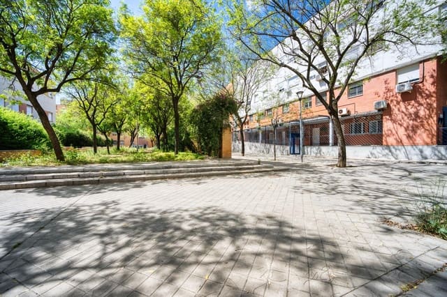 3 chambre Appartement à vendre à Séville ville avec garage - 225 000 € (Ref: 9780691)