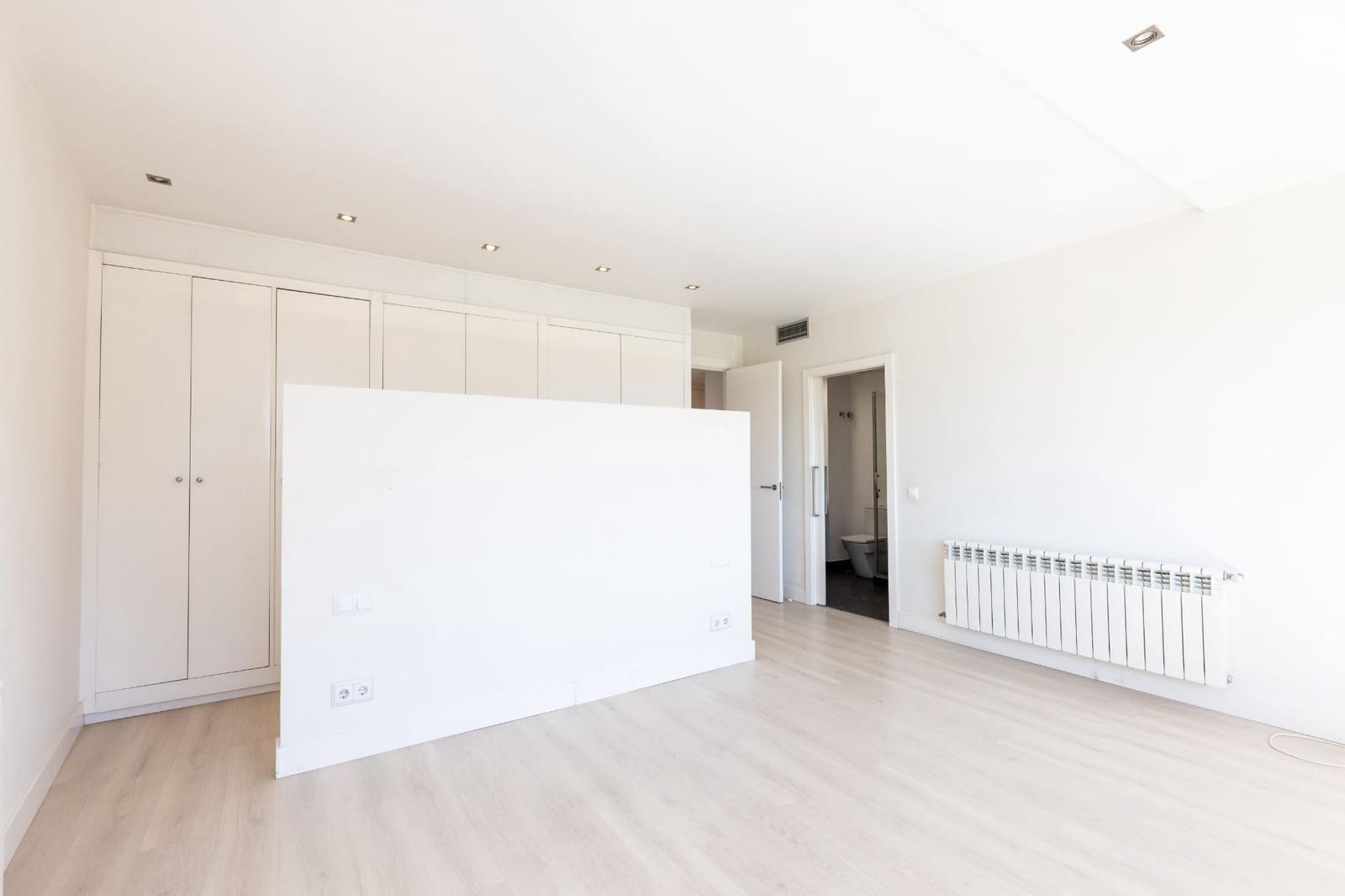 4 chambre Penthouse à vendre à Madrid ville avec piscine garage - 1 500 000 € (Ref: 9784988)