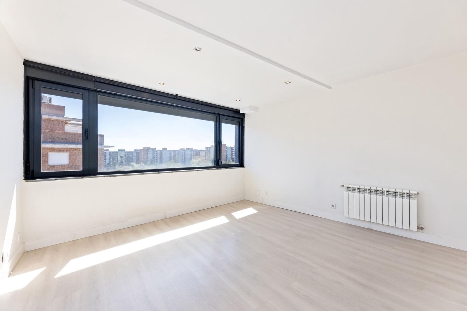 4 chambre Penthouse à vendre à Madrid ville avec piscine garage - 1 500 000 € (Ref: 9784988)