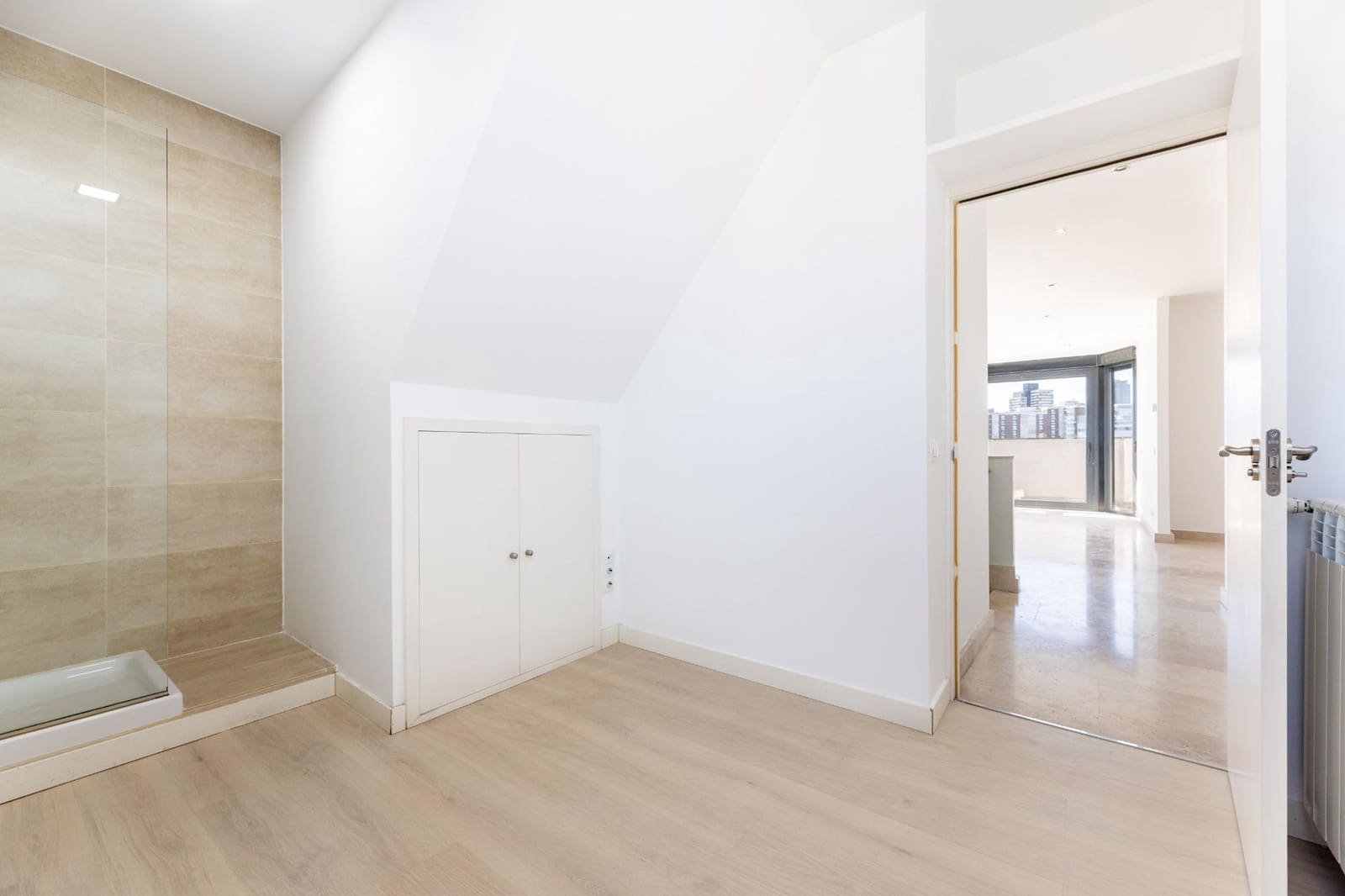 4 chambre Penthouse à vendre à Madrid ville avec piscine garage - 1 500 000 € (Ref: 9784988)