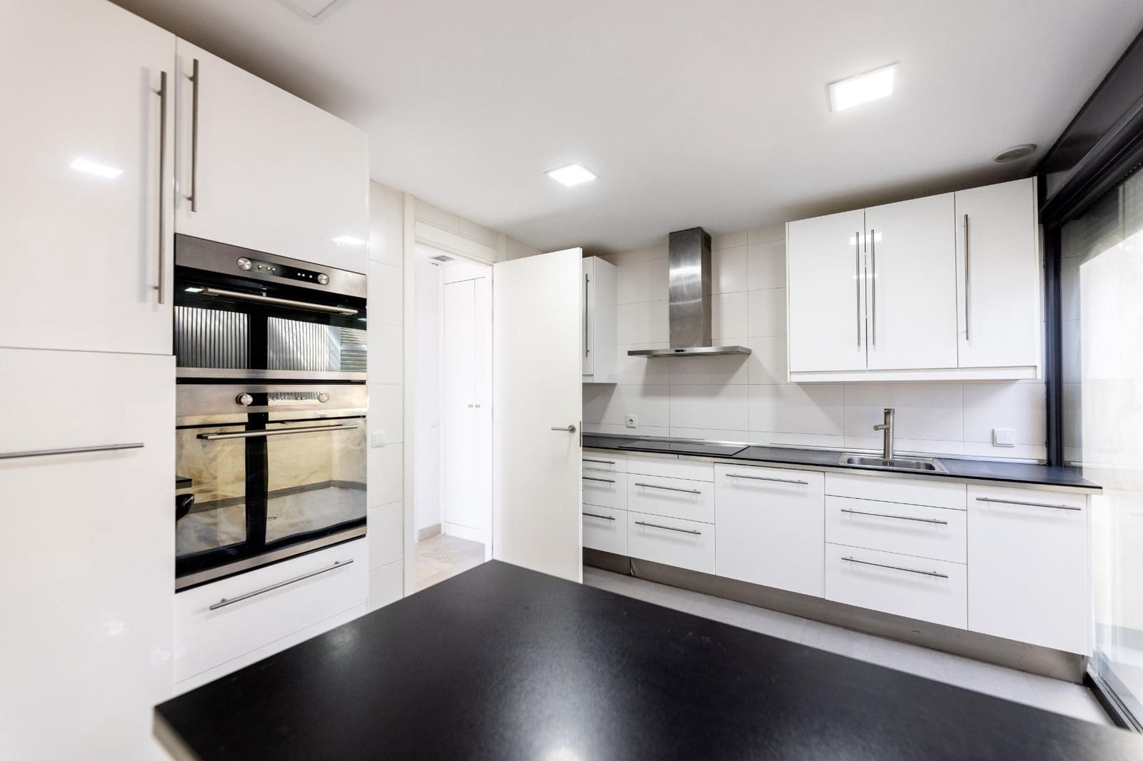 4 chambre Penthouse à vendre à Madrid ville avec piscine garage - 1 500 000 € (Ref: 9784988)