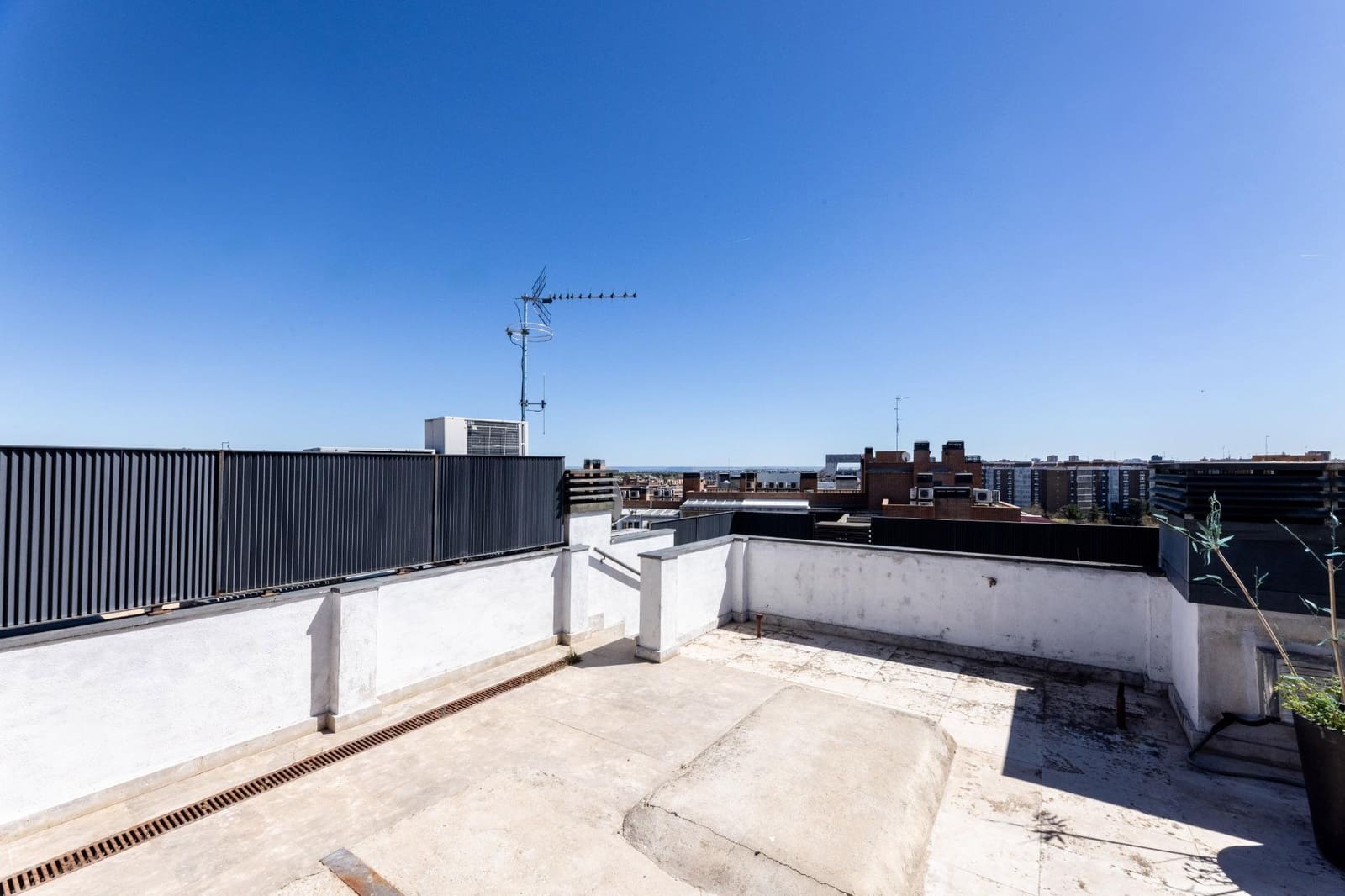 4 chambre Penthouse à vendre à Madrid ville avec piscine garage - 1 500 000 € (Ref: 9784988)