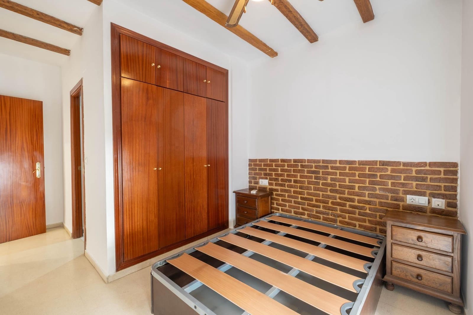 4 sypialnia Apartament na sprzedaż w Miasto Sewilla z basenem garażem - 343 000 € (Ref: 9788503)