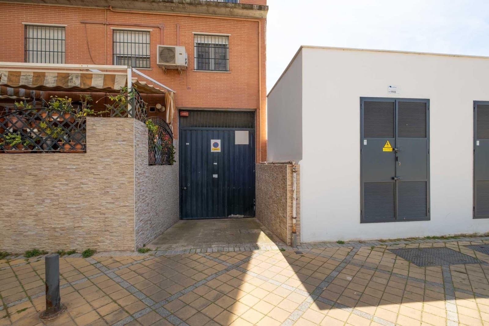 4 sypialnia Apartament na sprzedaż w Miasto Sewilla z basenem garażem - 343 000 € (Ref: 9788503)