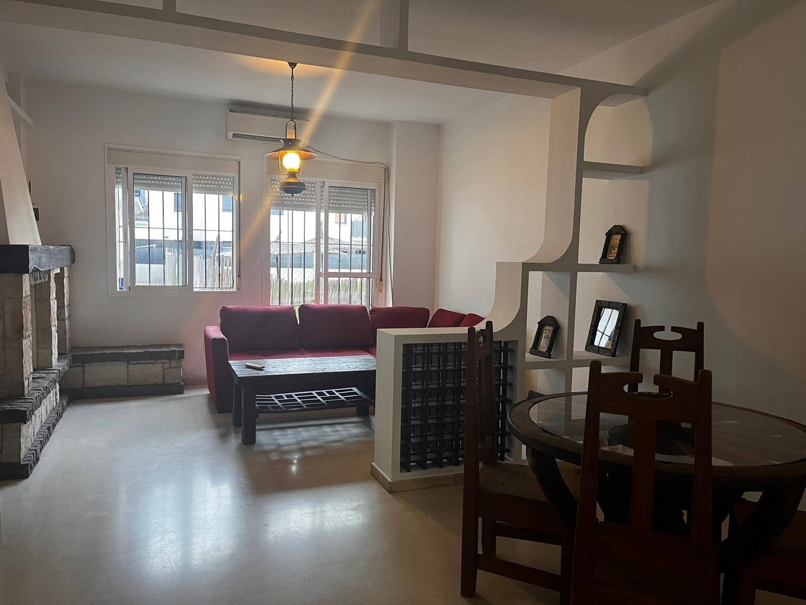 4 bedroom Apartment for sale in Seville city with pool garage - € 299,900 (Ref: 9788503)