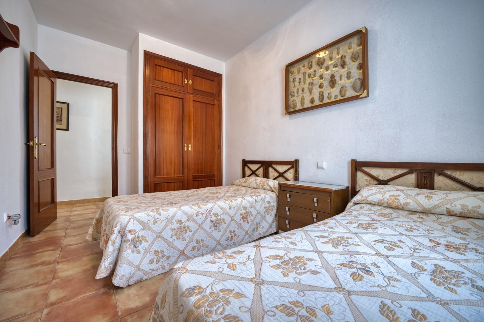 5 sovrum Villa till salu i Espartinas med garage - 380 000 € (Ref: 9804404)