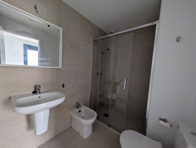 3 sypialnia Mieszkanie do wynajęcia w Camas z basenem garażem - 1 100 € (Ref: 9808078)