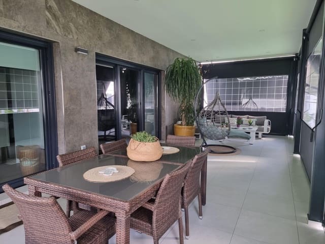 3 Zimmer Villa zu verkaufen in Carmona mit Pool - 499.000 € (Ref: 9812242)