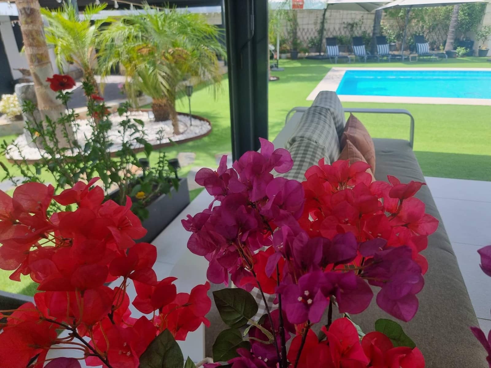 3 bedroom Villa for sale in Carmona with pool - € 499,000 (Ref: 9812242)