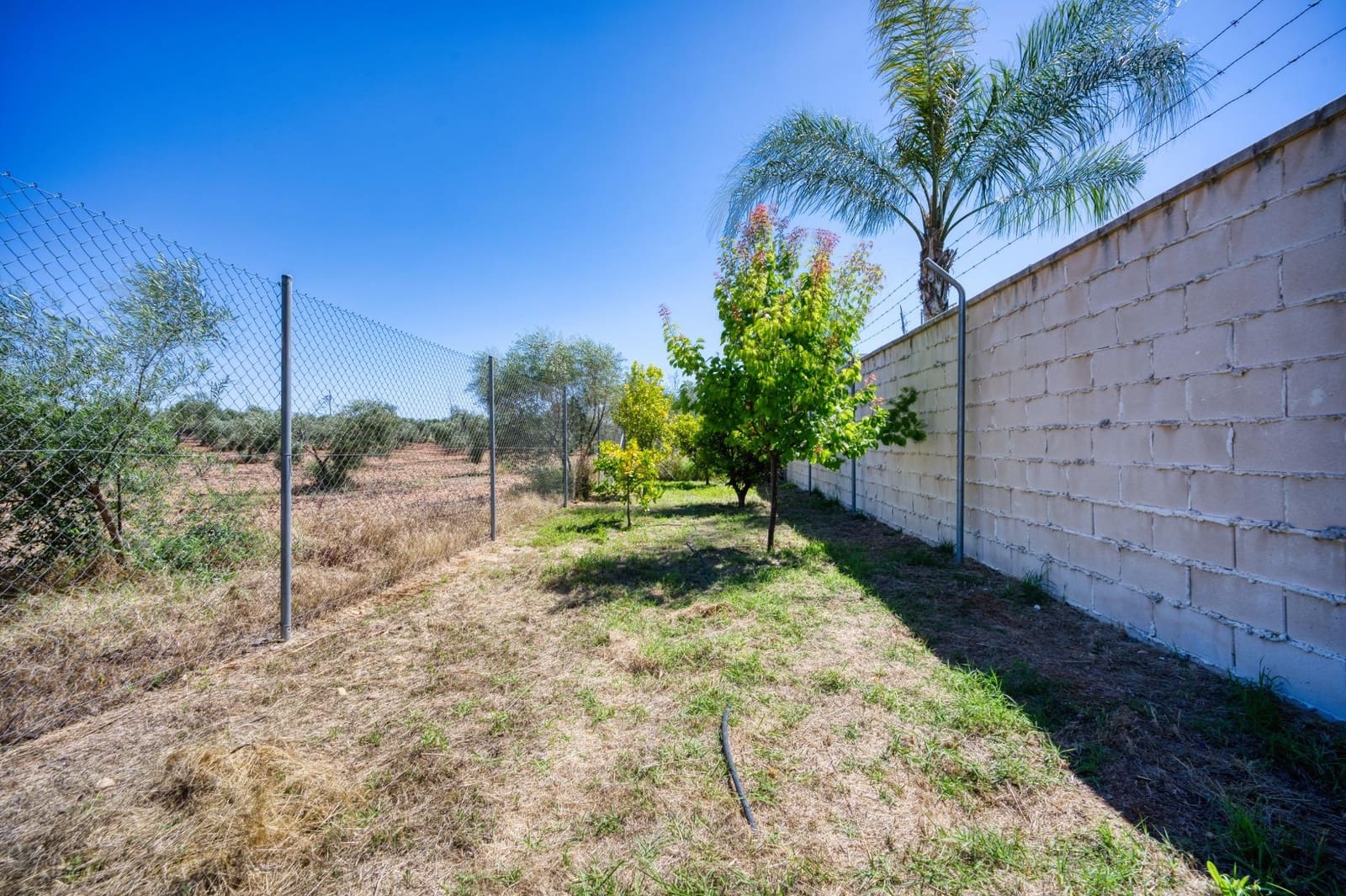 3 bedroom Villa for sale in Carmona with pool - € 520,000 (Ref: 9812242)
