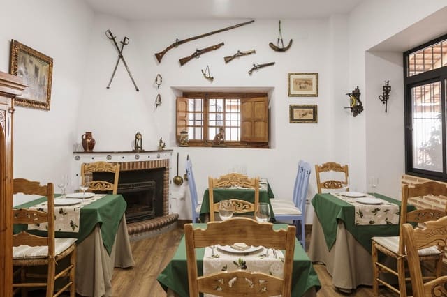 9 camera da letto Hotel in vendita in El Pedroso con piscina - 580.000 € (Rif: 9836424)