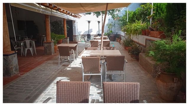 9 camera da letto Hotel in vendita in El Pedroso con piscina - 580.000 € (Rif: 9836424)