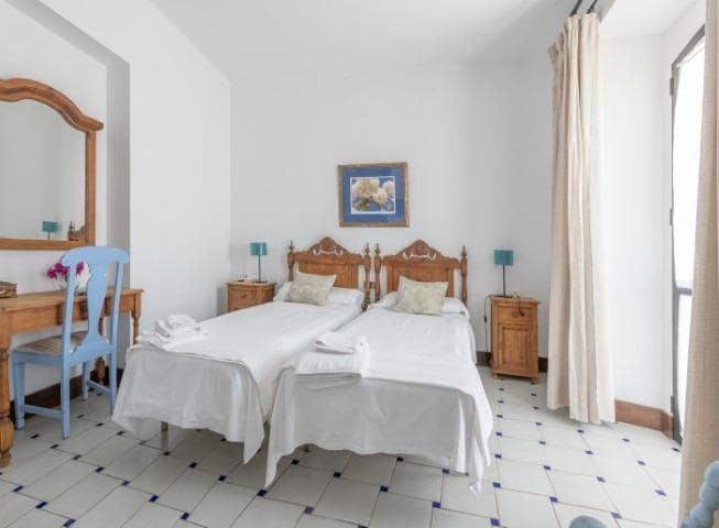 9 camera da letto Hotel in vendita in El Pedroso con piscina - 580.000 € (Rif: 9836424)