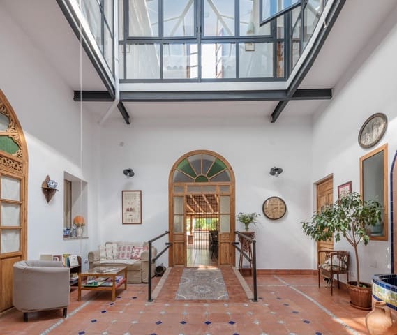9 Zimmer Hotel zu verkaufen in El Pedroso mit Pool - 580.000 € (Ref: 9836424)