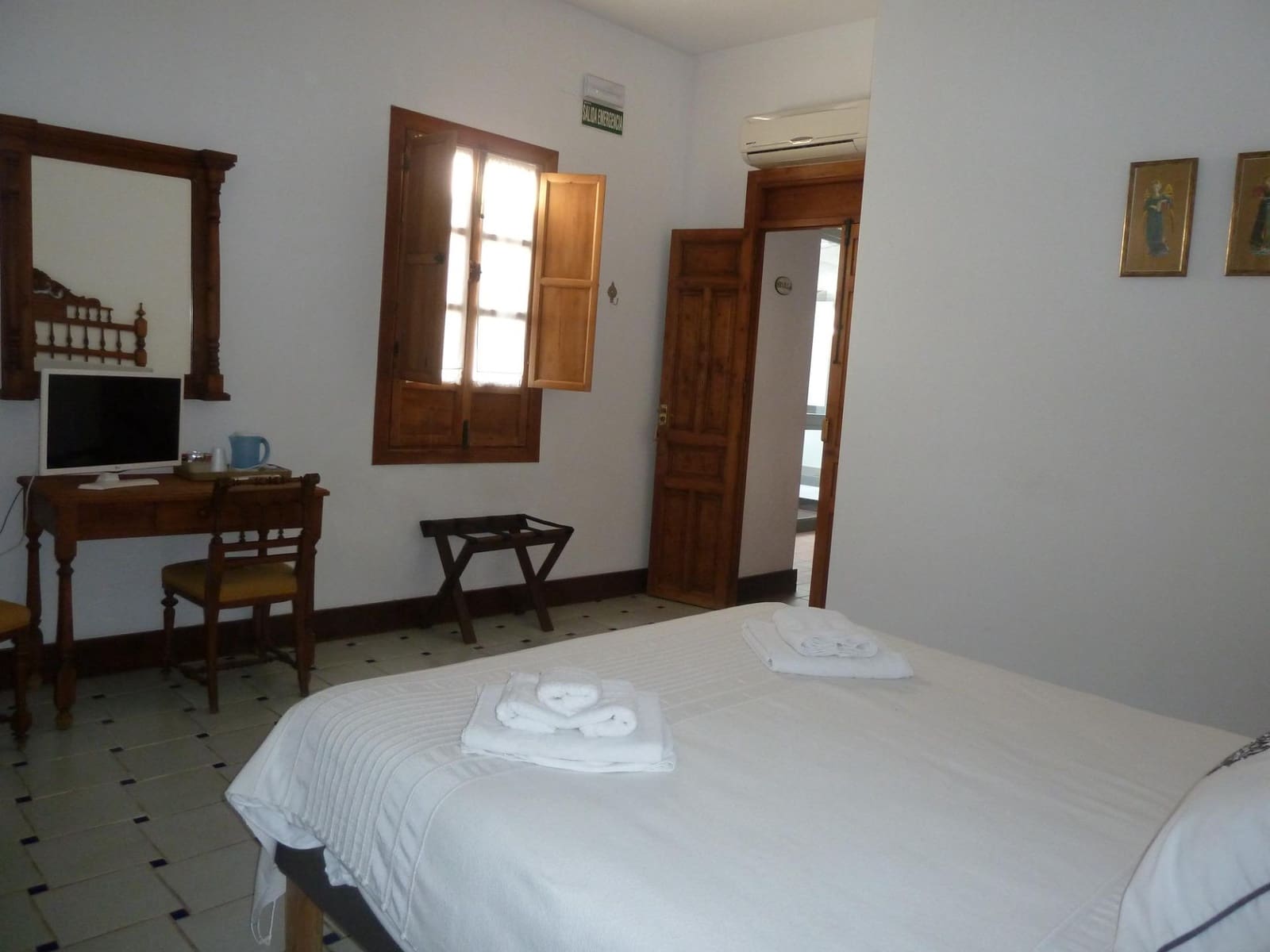 9 camera da letto Hotel in vendita in El Pedroso con piscina - 580.000 € (Rif: 9836424)