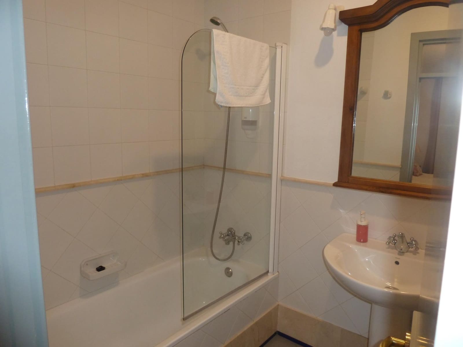 9 camera da letto Hotel in vendita in El Pedroso con piscina - 580.000 € (Rif: 9836424)