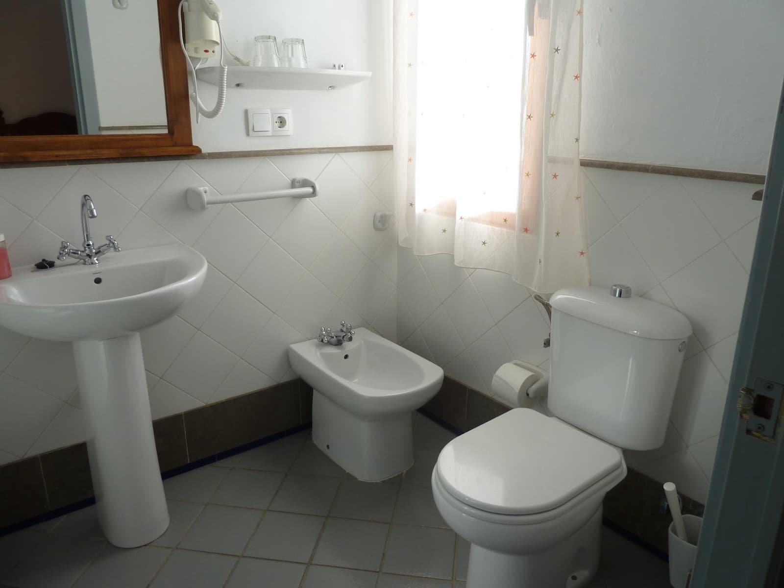 9 camera da letto Hotel in vendita in El Pedroso con piscina - 580.000 € (Rif: 9836424)