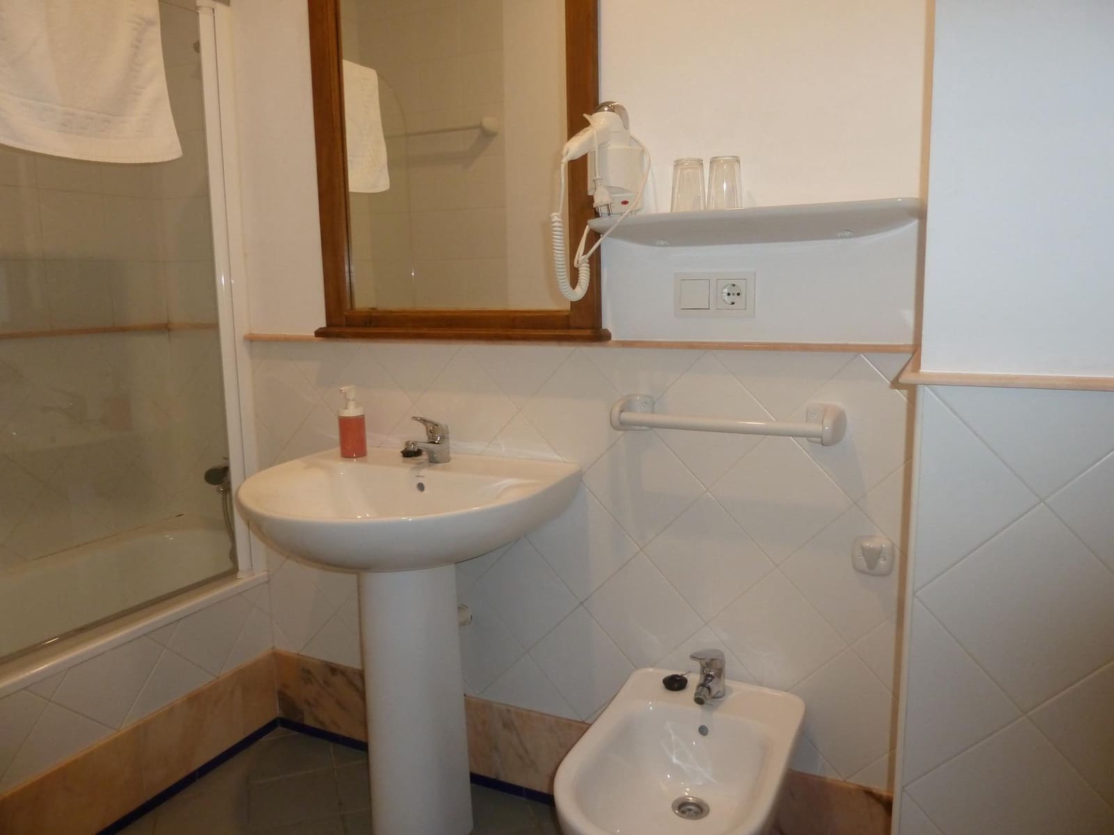 9 camera da letto Hotel in vendita in El Pedroso con piscina - 580.000 € (Rif: 9836424)