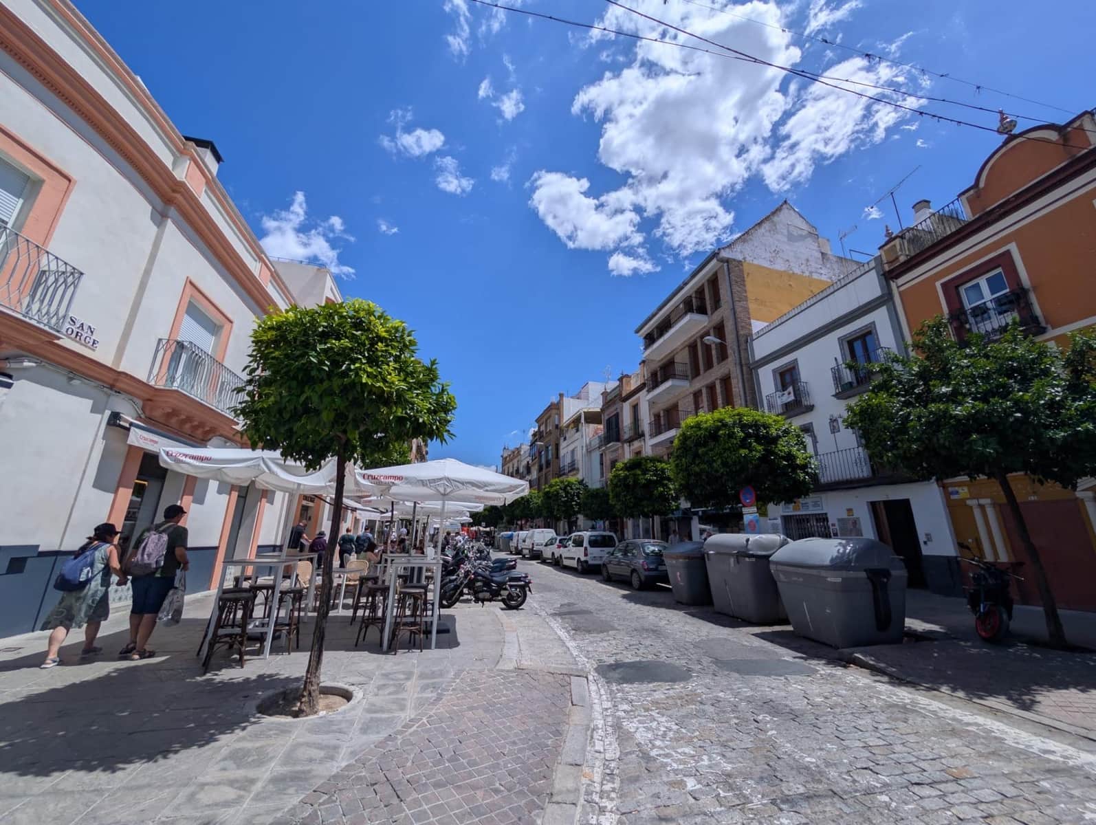 4 bedroom Flat for rent in Seville city - € 2,500 (Ref: 9861964)