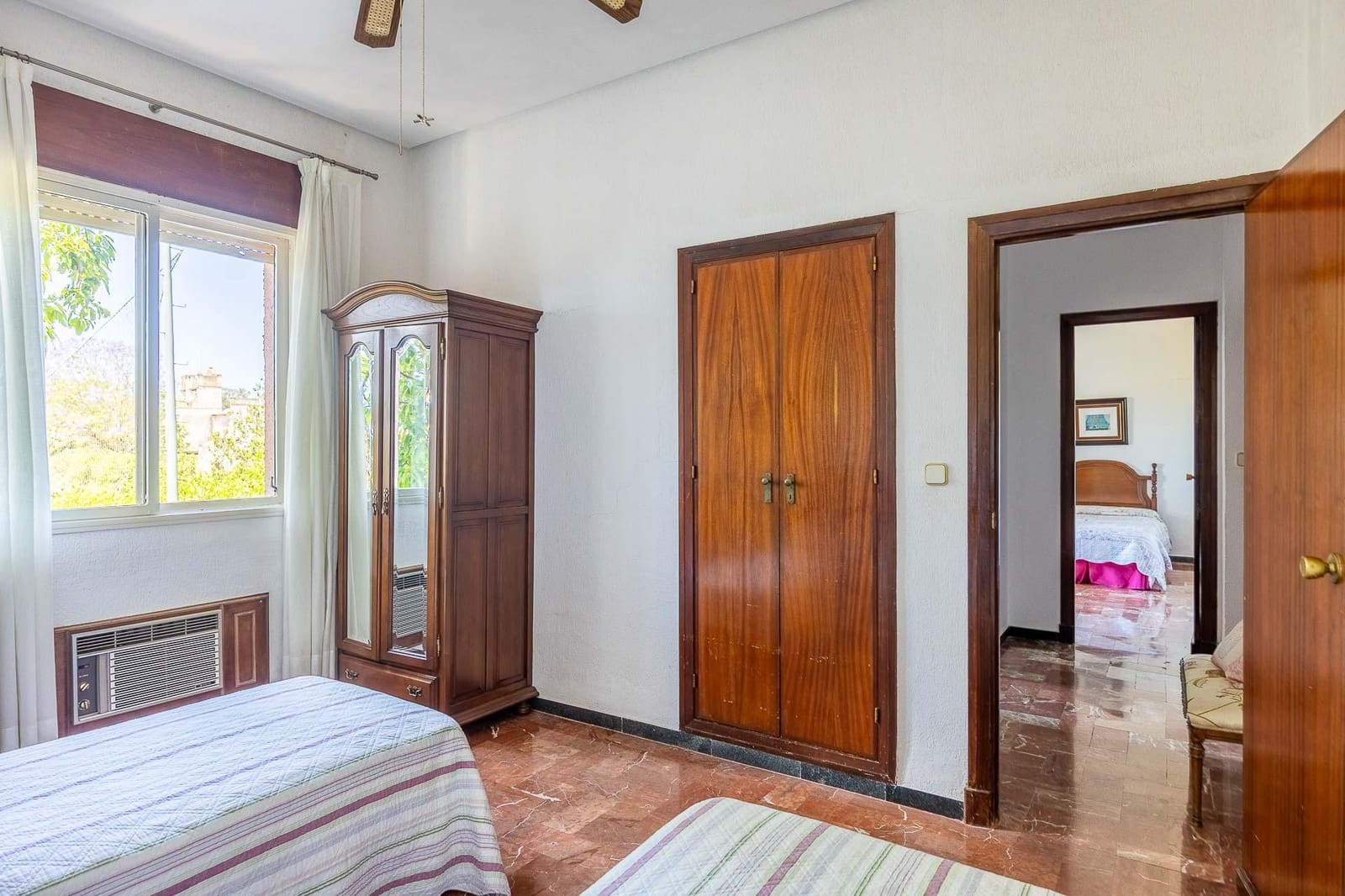 7 soverom Finca/Herregård til salgs i Sanlucar la Mayor med svømmebasseng garasje - € 1 245 500 (Ref: 9861966)