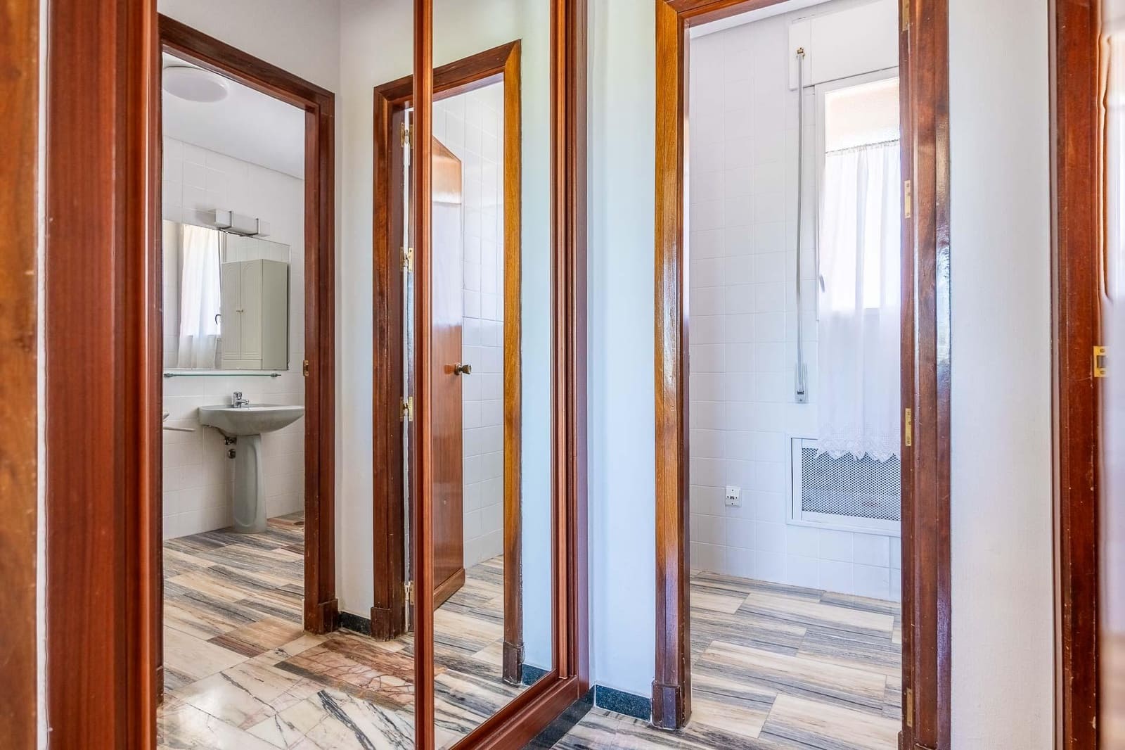7 soverom Finca/Herregård til salgs i Sanlucar la Mayor med svømmebasseng garasje - € 1 245 500 (Ref: 9861966)