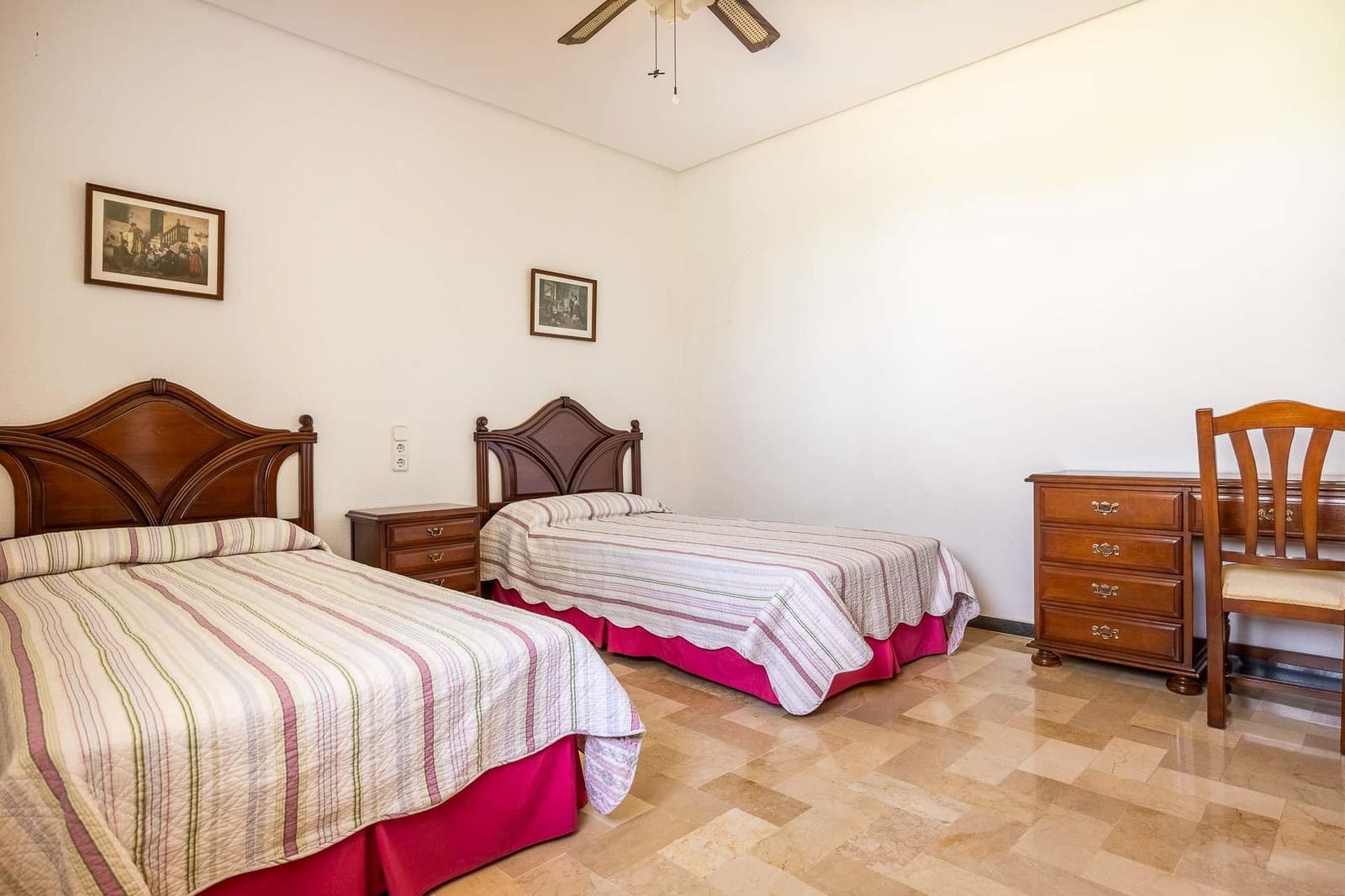 7 soverom Finca/Herregård til salgs i Sanlucar la Mayor med svømmebasseng garasje - € 1 245 500 (Ref: 9861966)