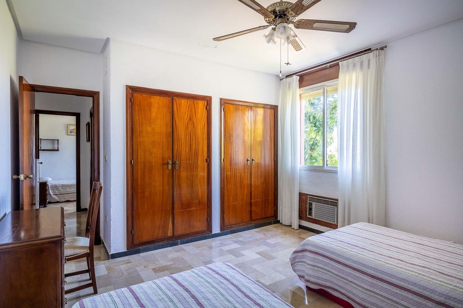 7 soverom Finca/Herregård til salgs i Sanlucar la Mayor med svømmebasseng garasje - € 1 245 500 (Ref: 9861966)