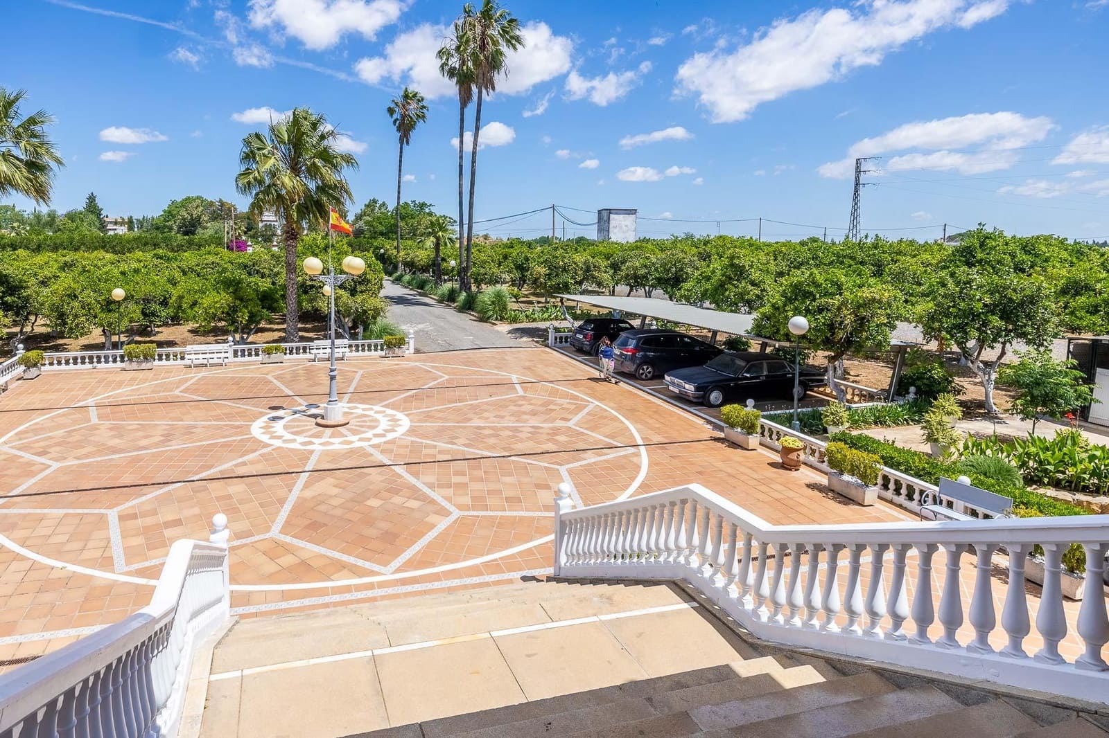 7 soverom Finca/Herregård til salgs i Sanlucar la Mayor med svømmebasseng garasje - € 1 245 500 (Ref: 9861966)