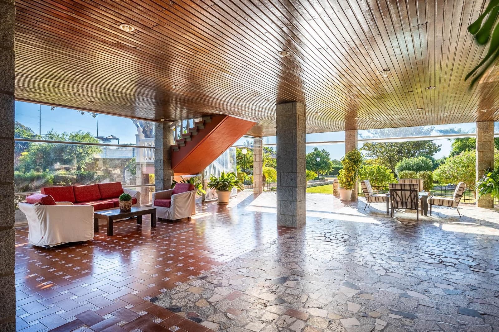 7 soverom Finca/Herregård til salgs i Sanlucar la Mayor med svømmebasseng garasje - € 1 245 500 (Ref: 9861966)