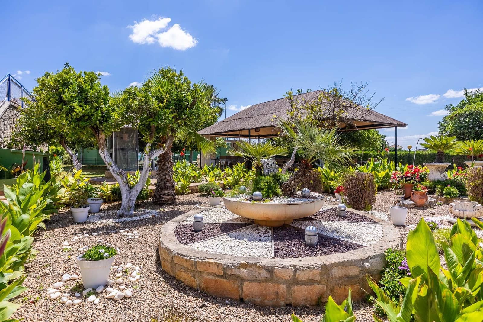 7 soverom Finca/Herregård til salgs i Sanlucar la Mayor med svømmebasseng garasje - € 1 245 500 (Ref: 9861966)
