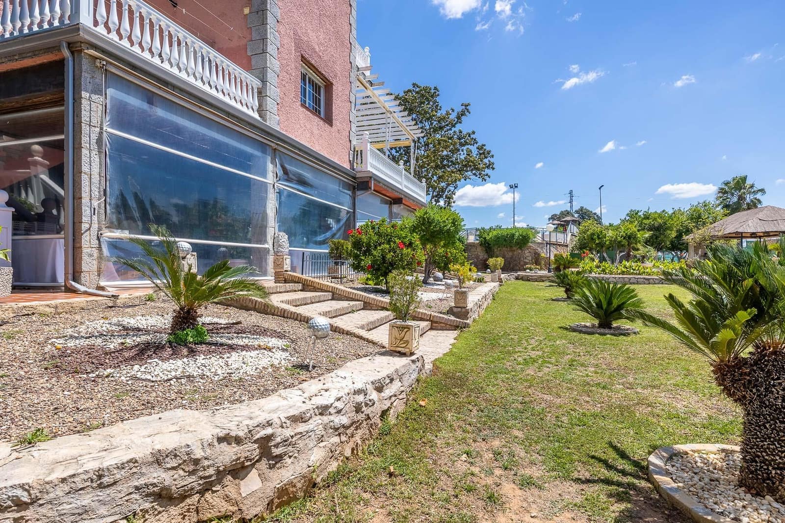7 soverom Finca/Herregård til salgs i Sanlucar la Mayor med svømmebasseng garasje - € 1 245 500 (Ref: 9861966)