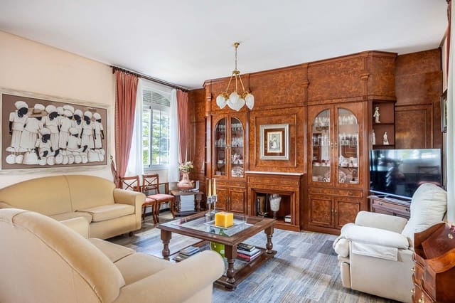 7 slaapkamer Finca/Landhuis te koop in Sanlúcar la Mayor met zwembad garage - € 1.245.500 (Ref: 9861966)