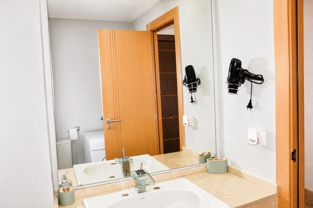 Estúdio para venda em Matalascañas, Almonte com piscina - 125 000 € (Ref: 9884929)