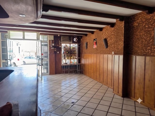 Kommersiell till salu i Tocina - 45 000 € (Ref: 9893997)