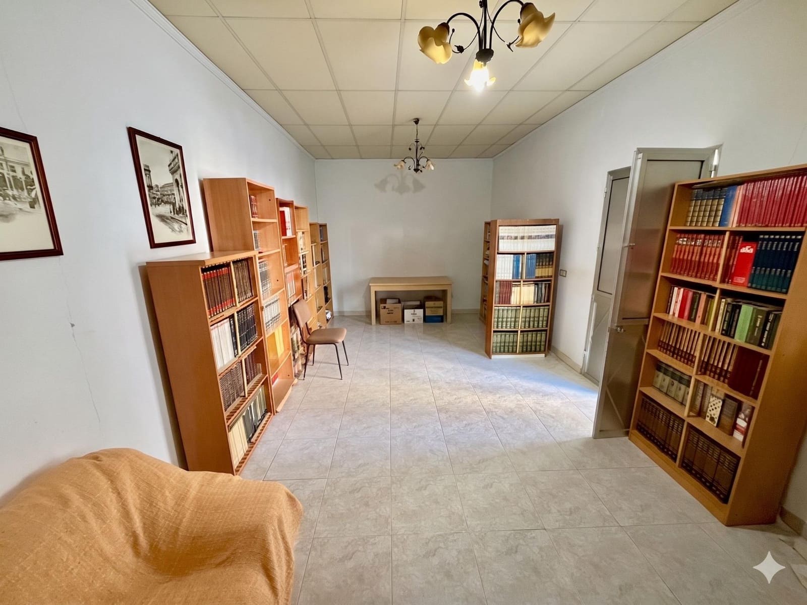 4 bedroom Bungalow for sale in Dos Hermanas - € 235,000 (Ref: 9893999)