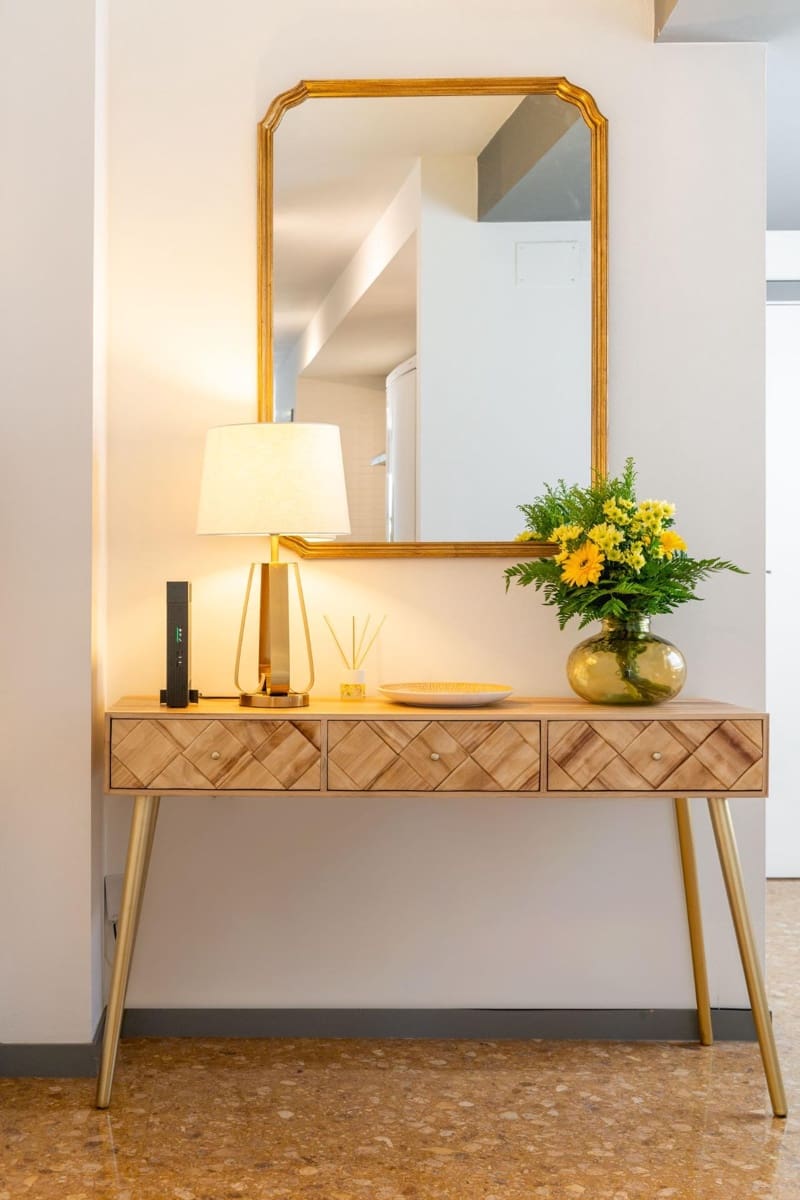 Appartement de 1 chambre à louer à Seville ville - 1 300 € (Ref: 9898908)