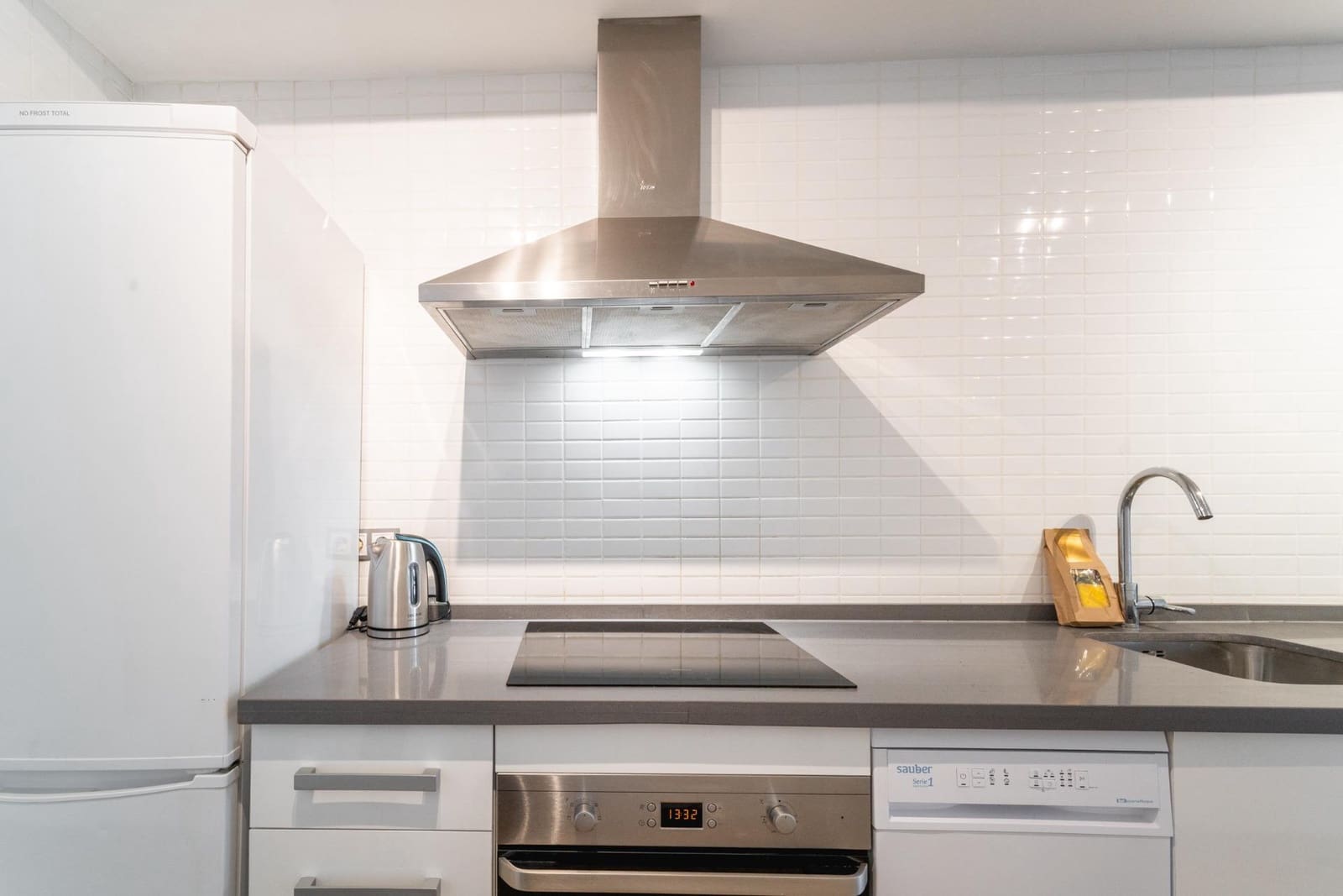 Appartement de 1 chambre à louer à Seville ville - 1 300 € (Ref: 9898908)