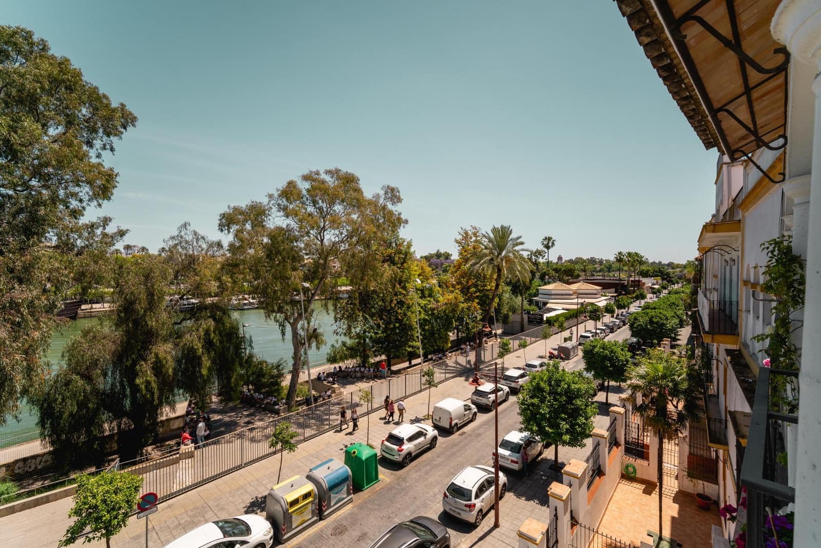 Appartement de 1 chambre à louer à Seville ville - 1 300 € (Ref: 9898908)