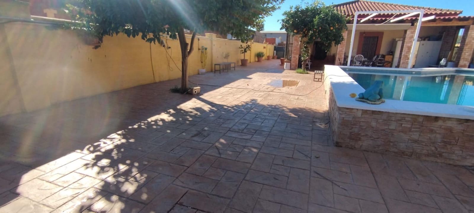 3 quarto Moradia para venda em Carmona com piscina - 170 000 € (Ref: 9911159)