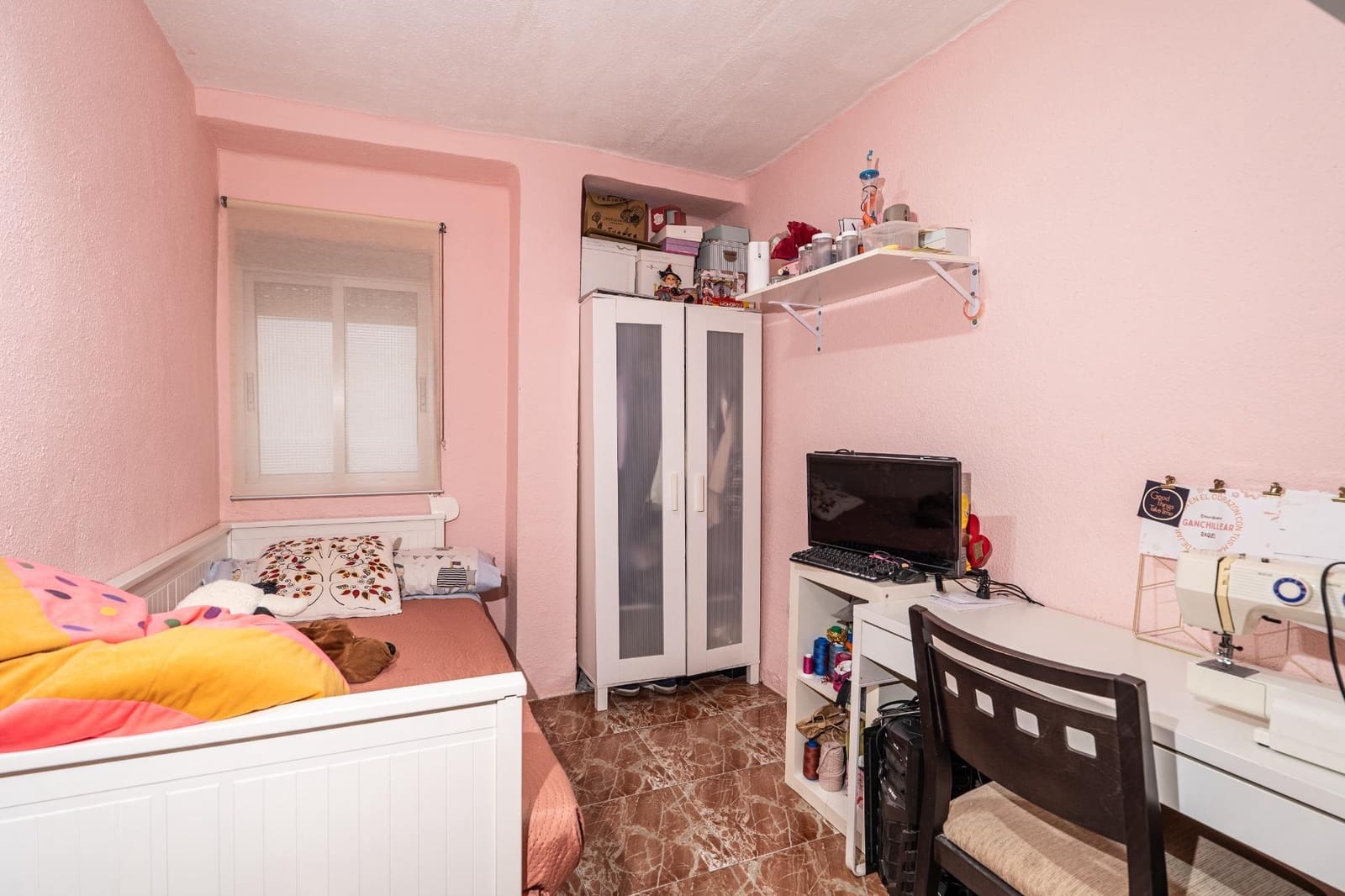 3 bedroom Flat for sale in San Juan de Aznalfarache - € 120,000 (Ref: 9922397)