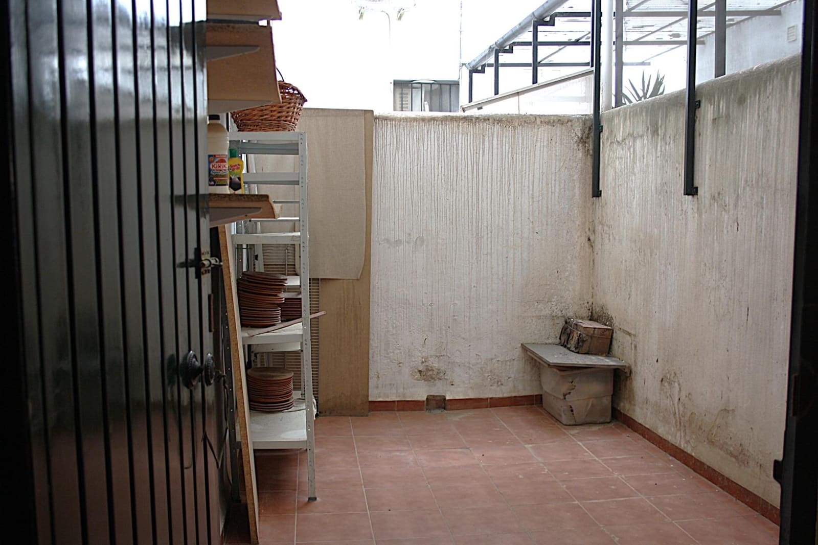 Commercial for rent in Seville city - € 3,000 (Ref: 9927517)