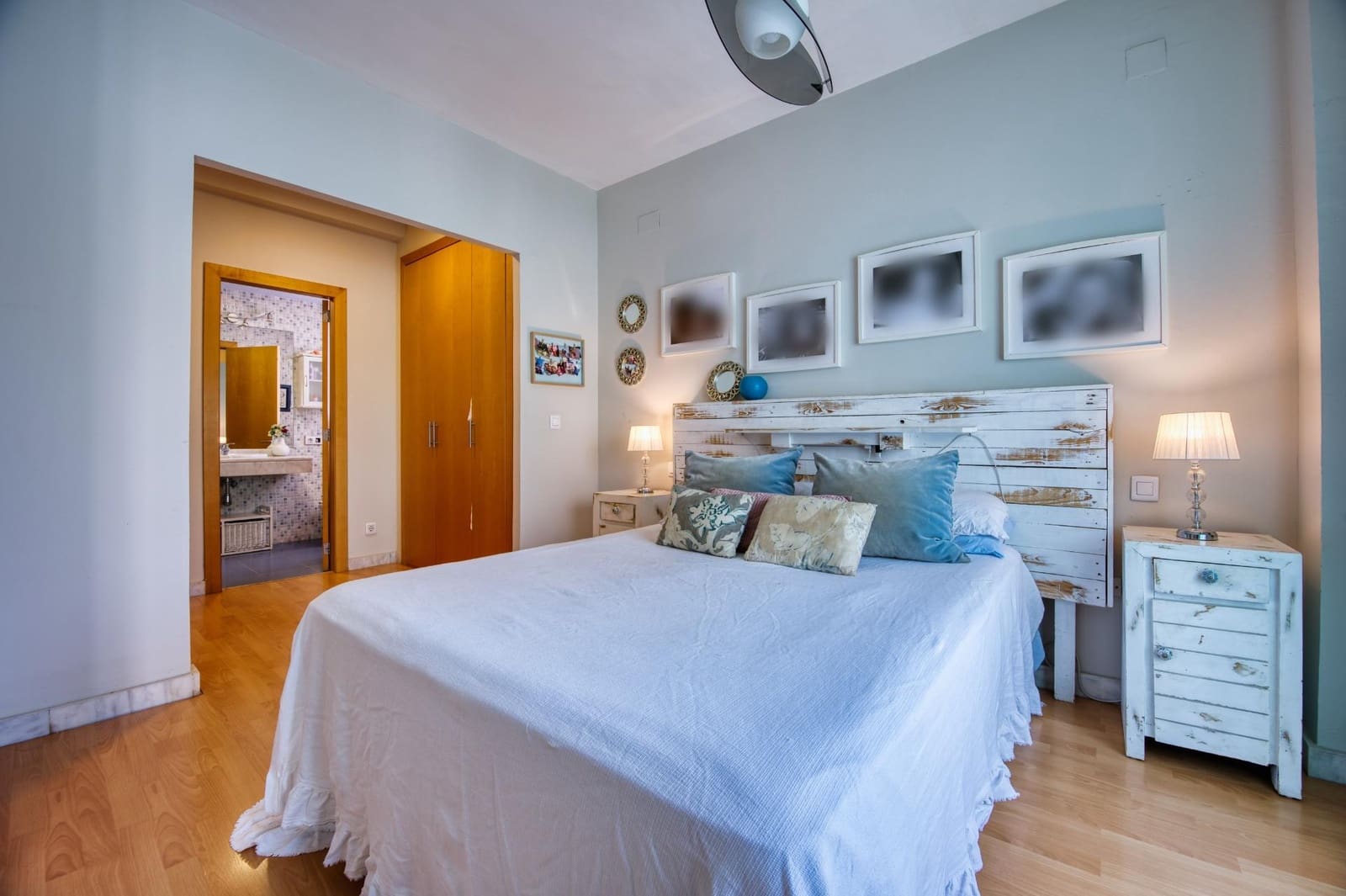 4 quarto Moradia Geminada para venda em Espartinas com piscina garagem - 360 000 € (Ref: 9940064)
