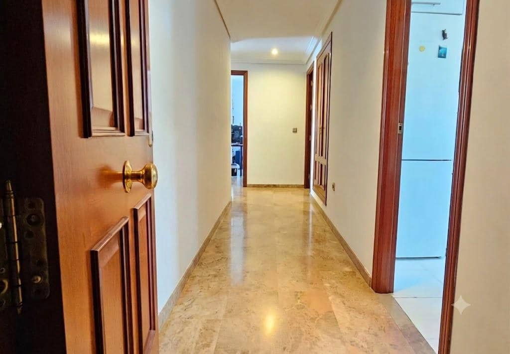 4 camera da letto Appartamento in vendita in Cordova citta con garage - 345.000 € (Rif: 9942613)
