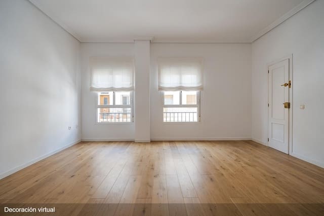 2 soverom Leilighet til salgs i Sevilla by med garasje - € 320 000 (Ref: 9952719)